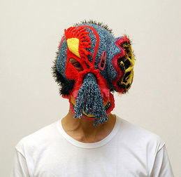 意大利口罩钩针艺术家阿尔lanzini的针织毛线面具